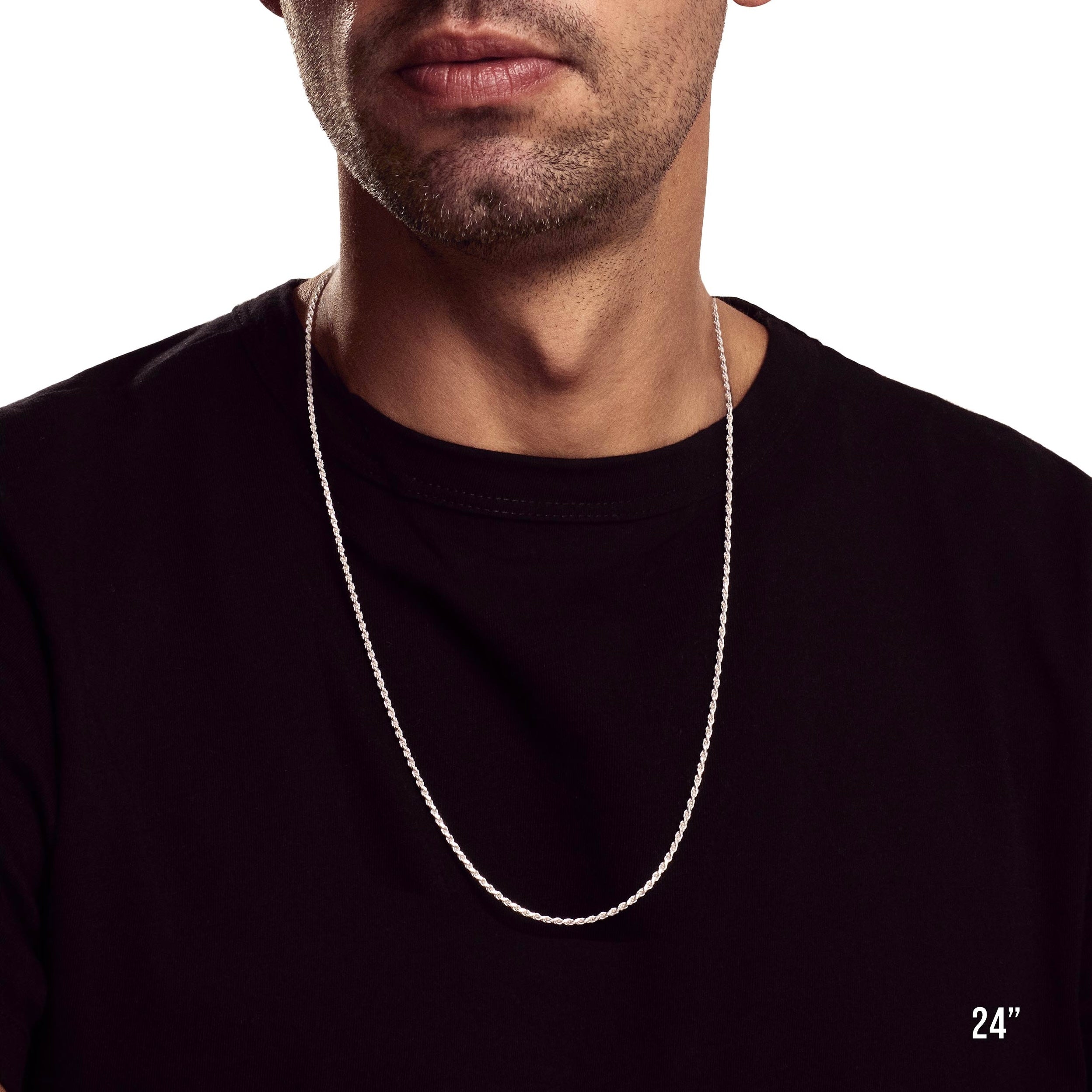 Model wearing 3mm 24” rope chain.