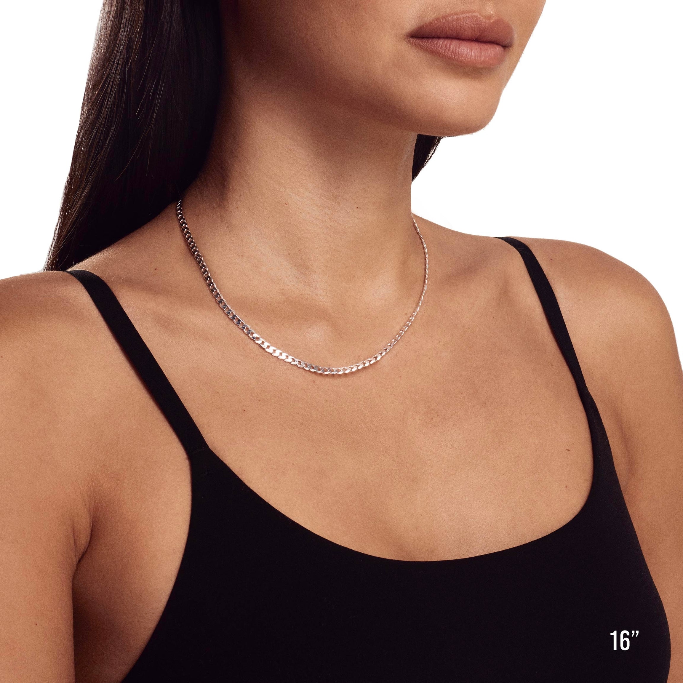 Model wearing 4mm 16” cuban chain.