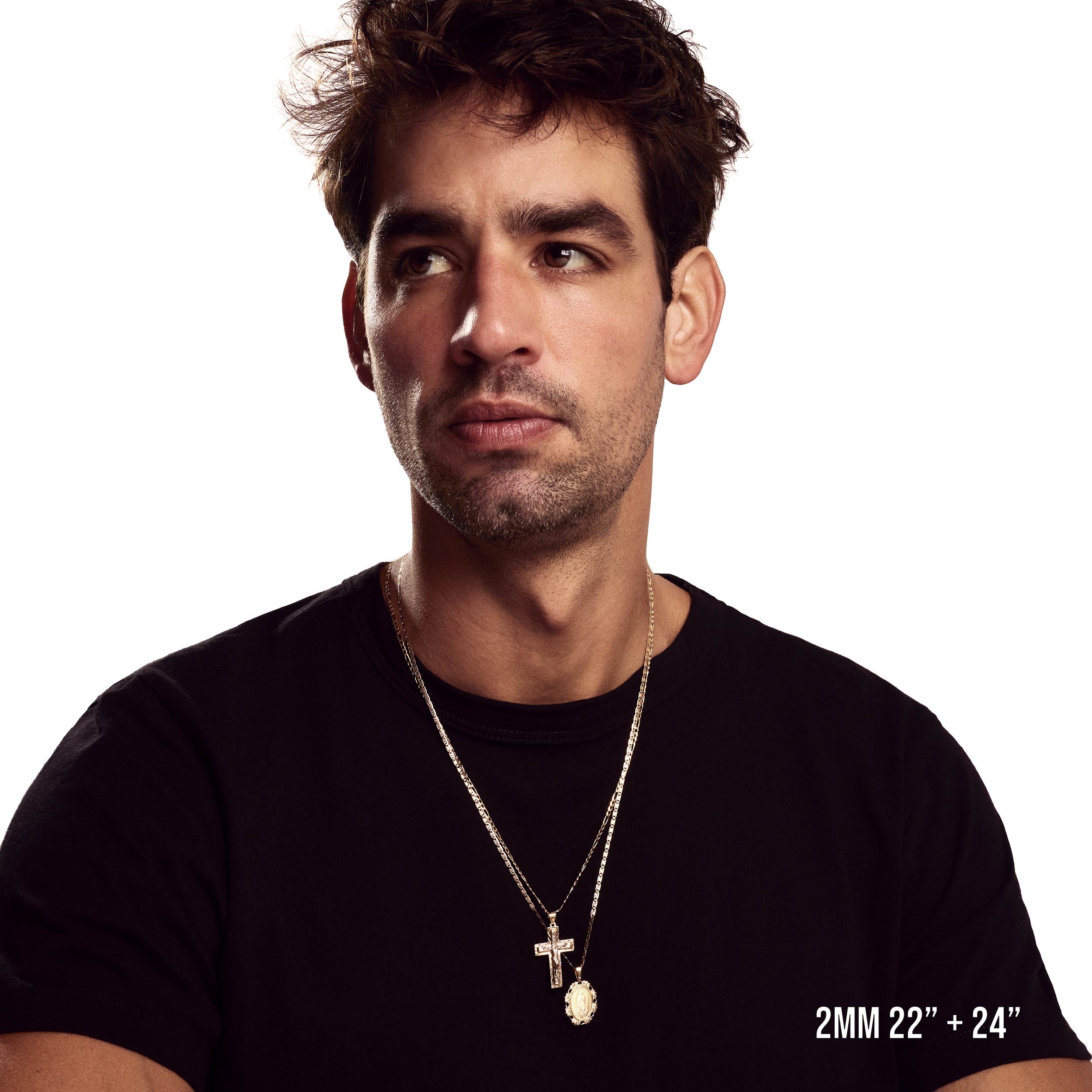 Model wearing 2mm 24” valentino chain with listed pendant.